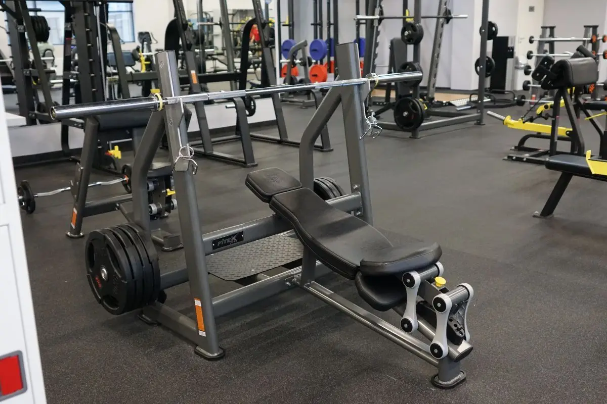 Скамейка для жима под углом вверх FTX-61A38