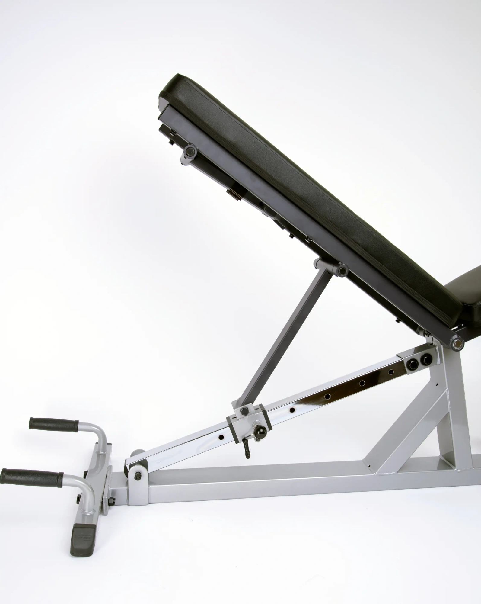 Регулируемая силовая скамья для коммерческого использования  SID50G